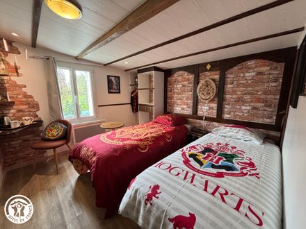 Le cocon du sorcier Lits simples joignables en un lit de 160 x 200